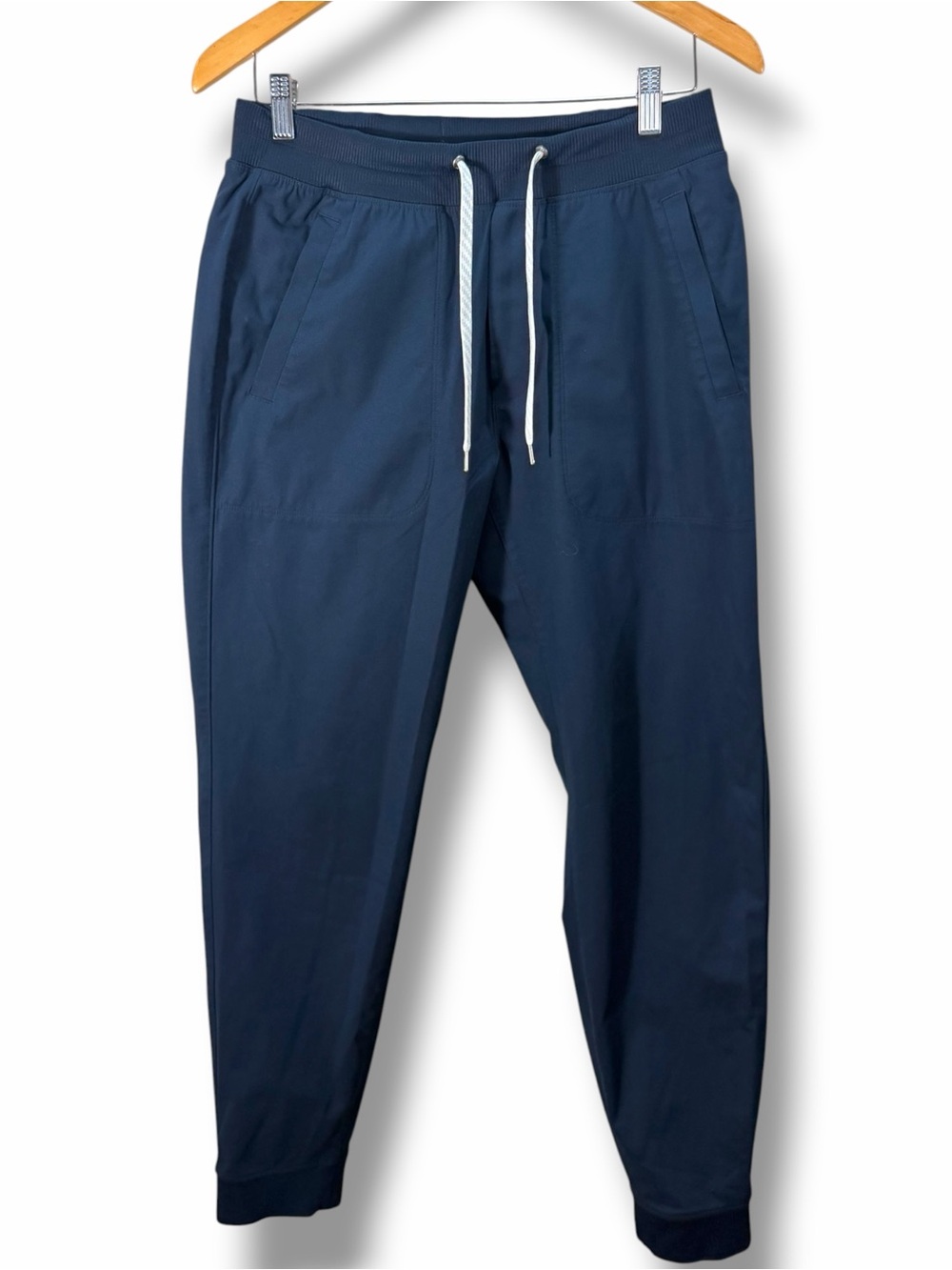 Men's Vuori Meta Navy Blue Joggers Size Medium